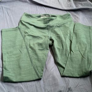 Outdoor Voices leggings